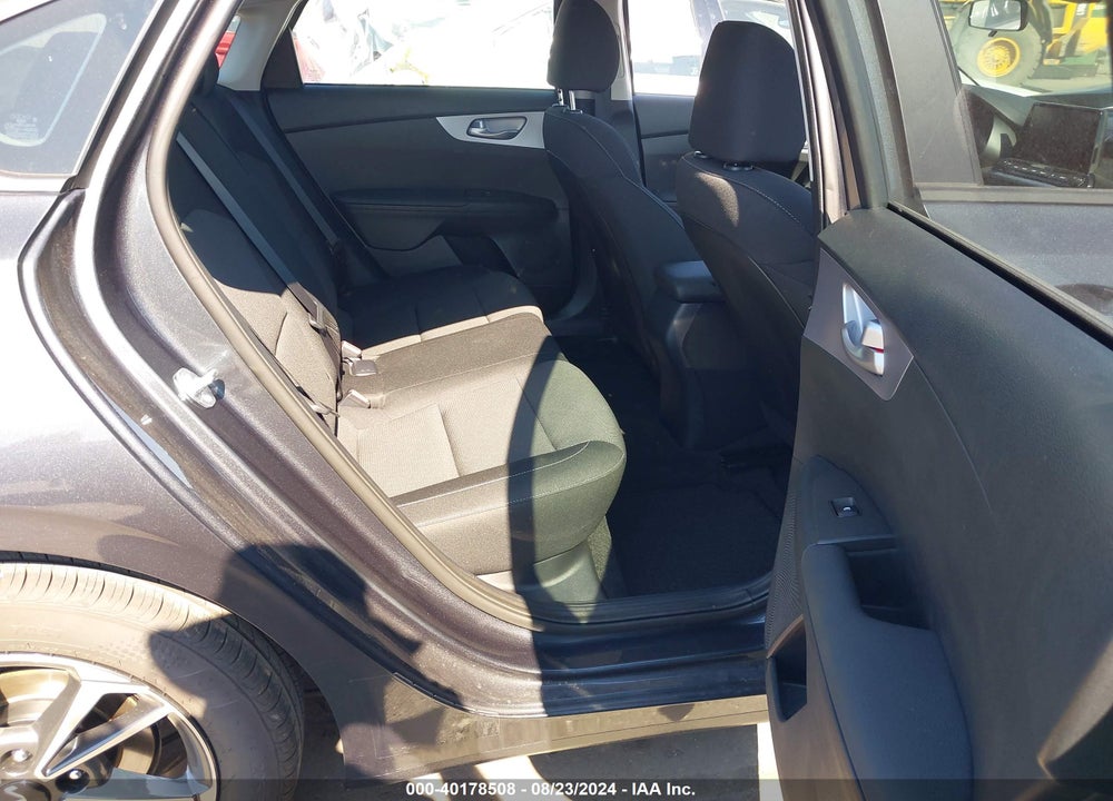 2024 KIA FORTE LXS VIN: 3KPF24AD1RE816698