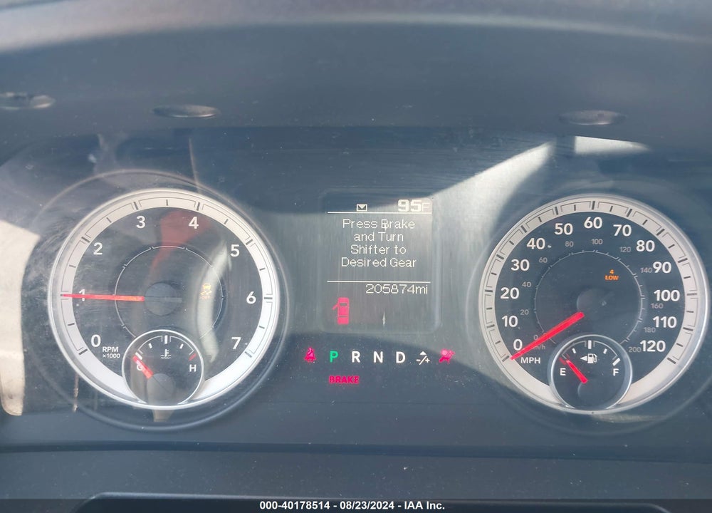 2013 RAM 1500 TRADESMAN VIN: 1C6RR7FG5DS613517