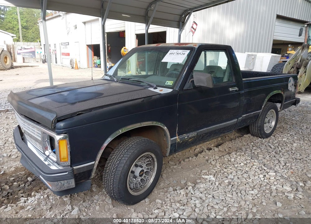 1992 CHEVROLET S TRUCK S10 VIN: 1GCCS14ZXN8172986