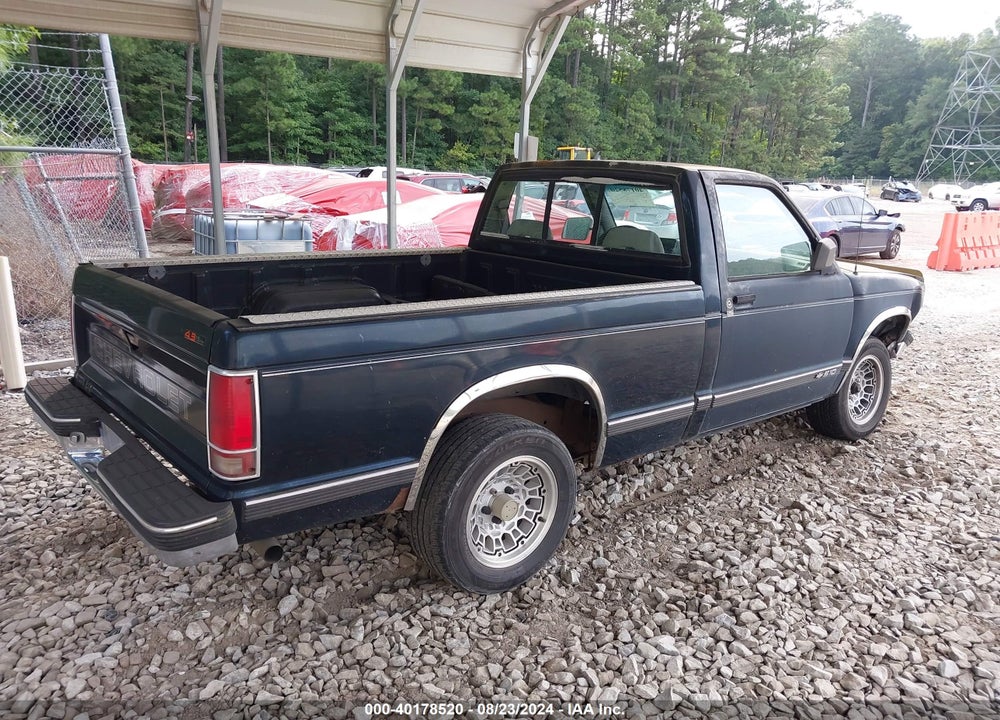 1992 CHEVROLET S TRUCK S10 VIN: 1GCCS14ZXN8172986
