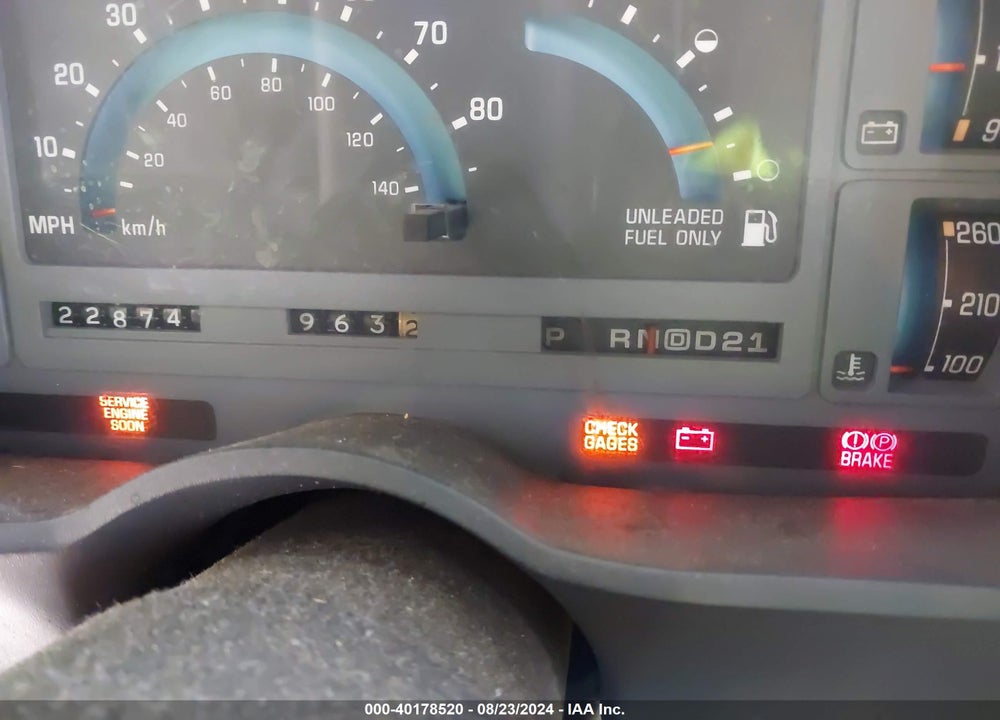 1992 CHEVROLET S TRUCK S10 VIN: 1GCCS14ZXN8172986
