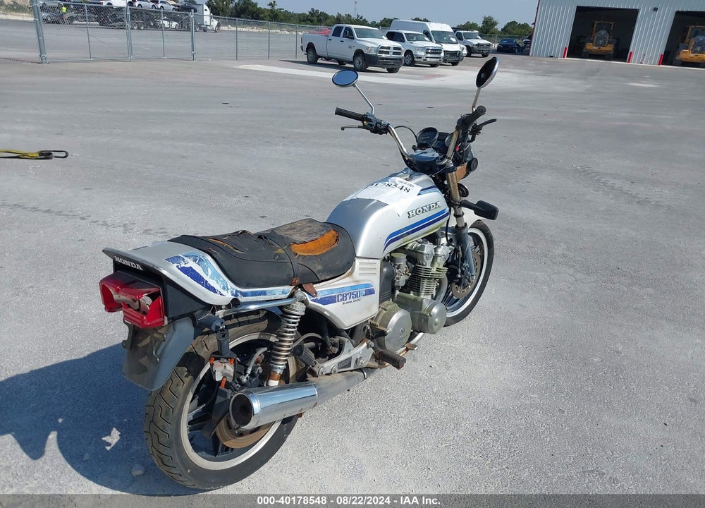 1981 HONDA CB750 F VIN: JH2RC0408BM206811