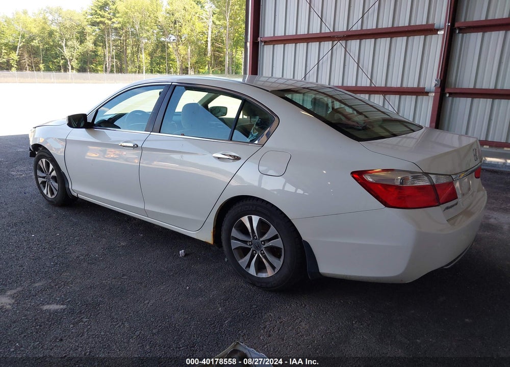 2013 HONDA ACCORD LX VIN: 1HGCR2F32DA223500