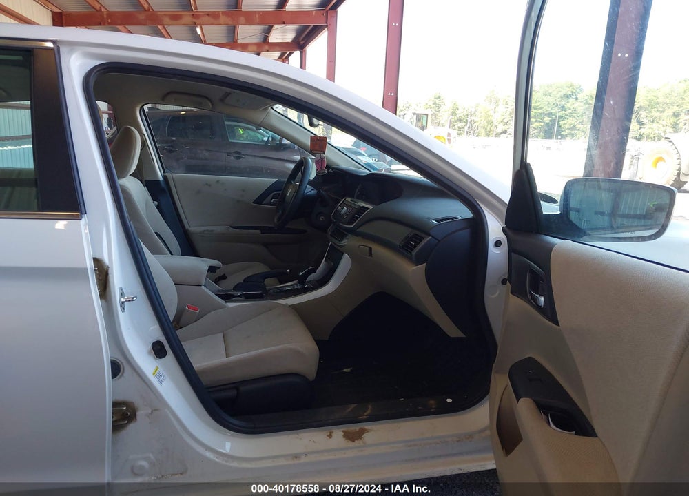 2013 HONDA ACCORD LX VIN: 1HGCR2F32DA223500