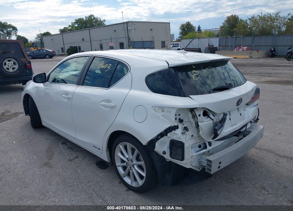 2013 LEXUS CT 200H VIN: JTHKD5BH5D2154905