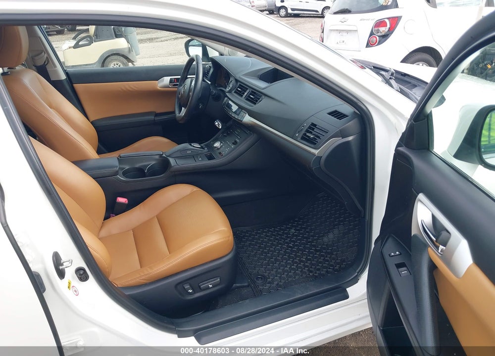 2013 LEXUS CT 200H VIN: JTHKD5BH5D2154905