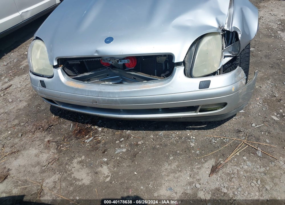 1998 MERCEDES-BENZ SLK 230 VIN: WDBKK47F7WF073567