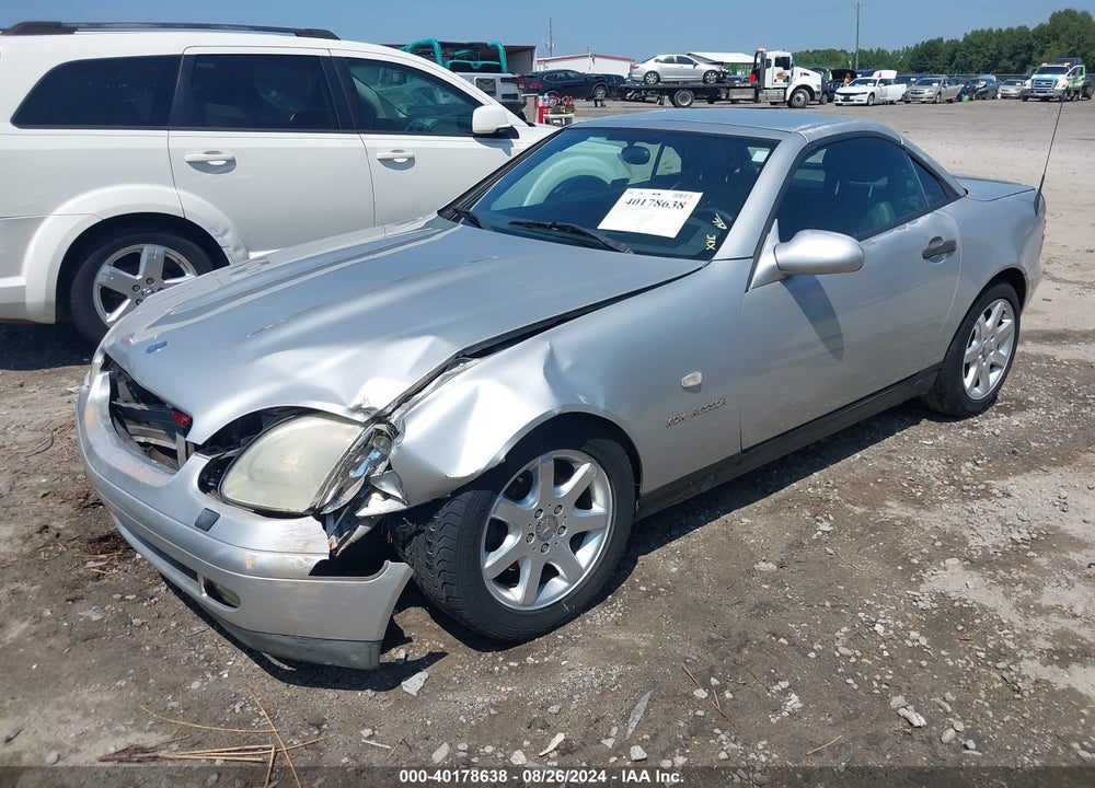 1998 MERCEDES-BENZ SLK 230 VIN: WDBKK47F7WF073567