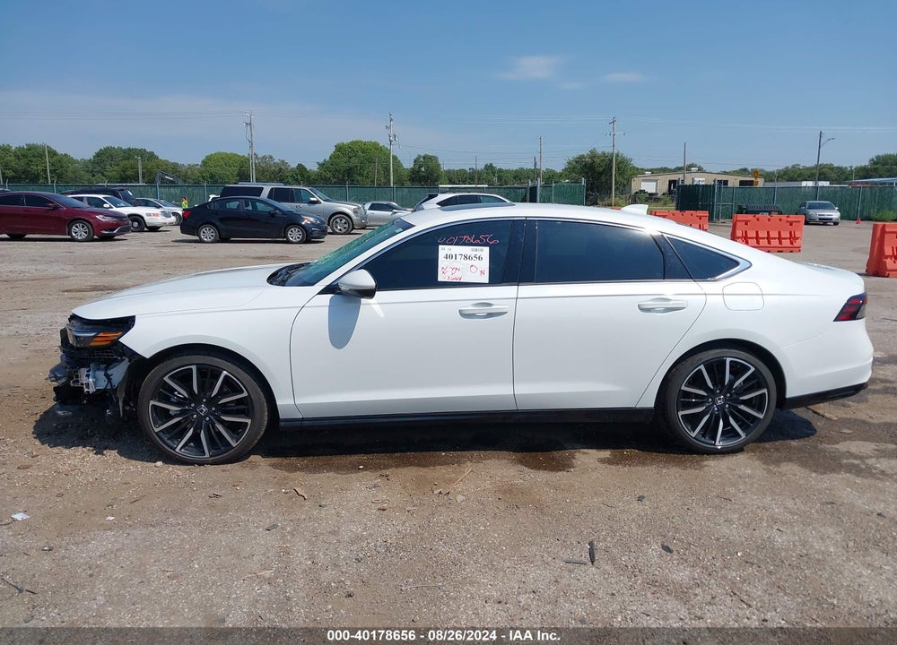 2024 HONDA ACCORD HYBRID TOURING VIN: 1HGCY2F86RA004318