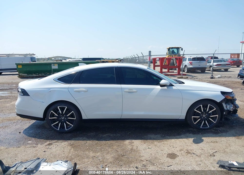 2024 HONDA ACCORD HYBRID TOURING VIN: 1HGCY2F86RA004318