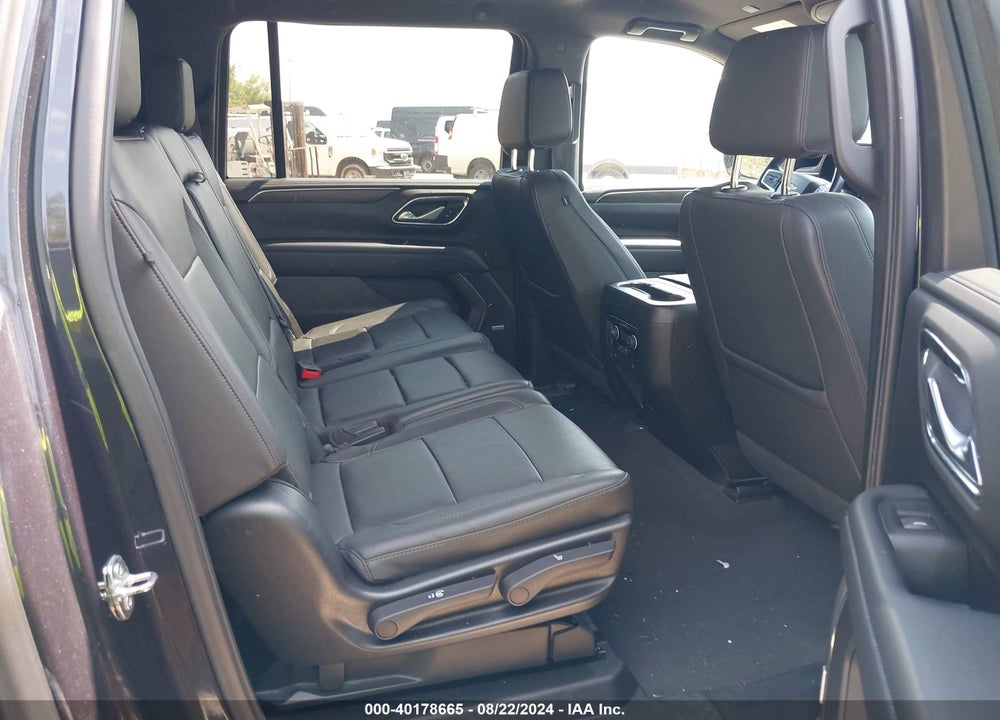 2022 CHEVROLET SUBURBAN 4WD LT VIN: 1GNSKCKD6NR239213