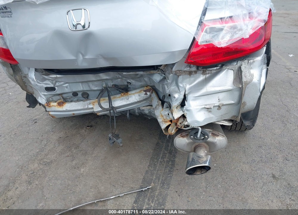 2014 HONDA ACCORD EX VIN: 1HGCT1B79EA015796