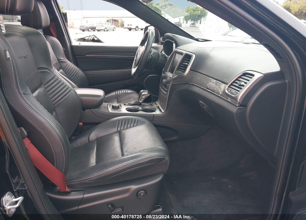 2017 JEEP GRAND CHEROKEE SRT 4X4 VIN: 1C4RJFDJ0HC834659