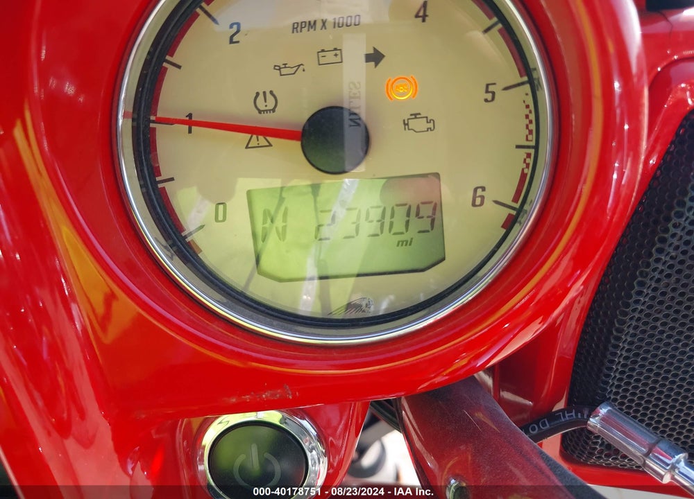 2017 INDIAN MOTORCYCLE CO. CHIEFTAIN VIN: 56KTCAAA9H3348627