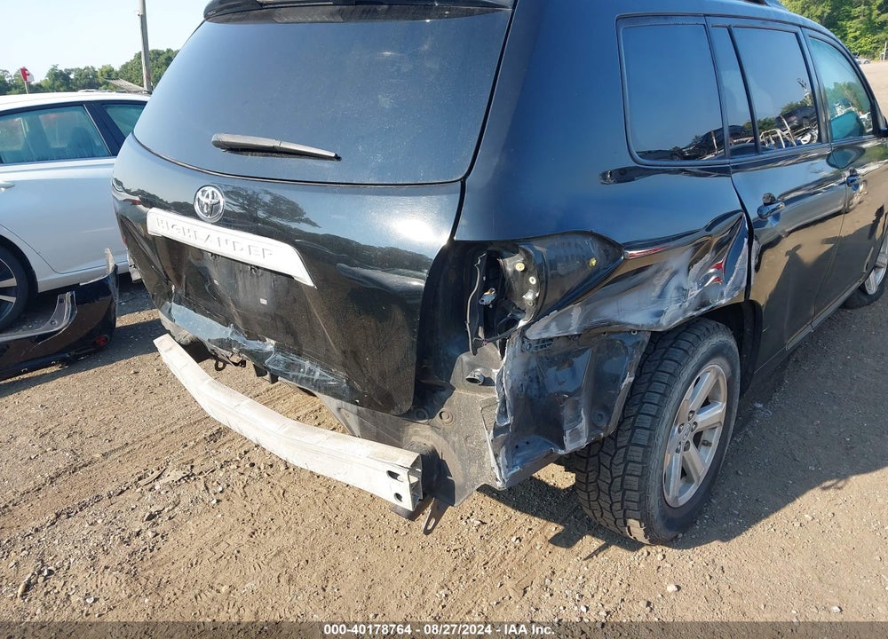 2010 TOYOTA HIGHLANDER VIN: 5TDZA3EH4AS005334