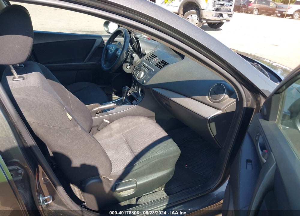 2011 MAZDA 3 I TOURING VIN: JM1BL1VG5B1462997