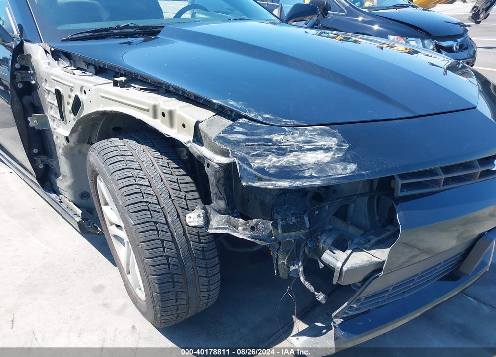 2015 CHEVROLET CAMARO VIN: 2G1FD1E38F9204284