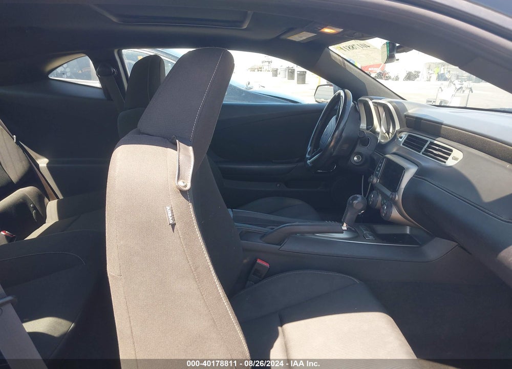 2015 CHEVROLET CAMARO VIN: 2G1FD1E38F9204284