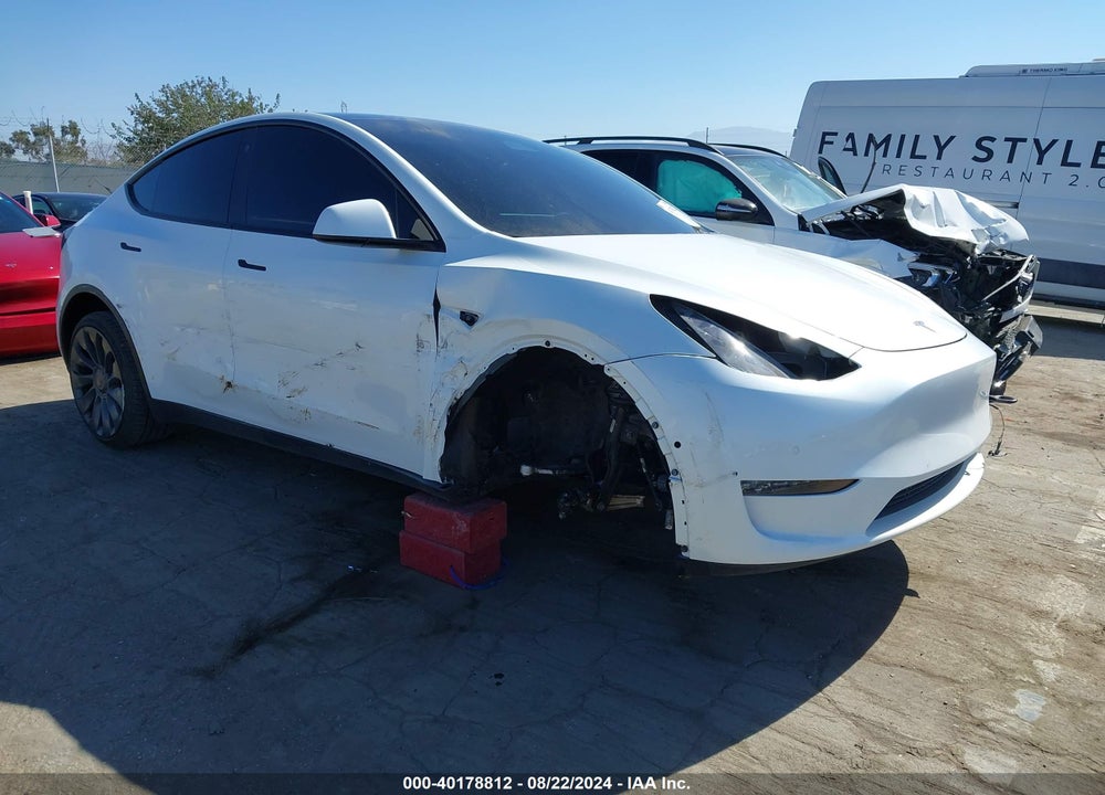 2022 TESLA MODEL Y PERFORMANCE DUAL MOTOR ALL-WHEEL DRIVE VIN: 7SAYGDEF3NF547441