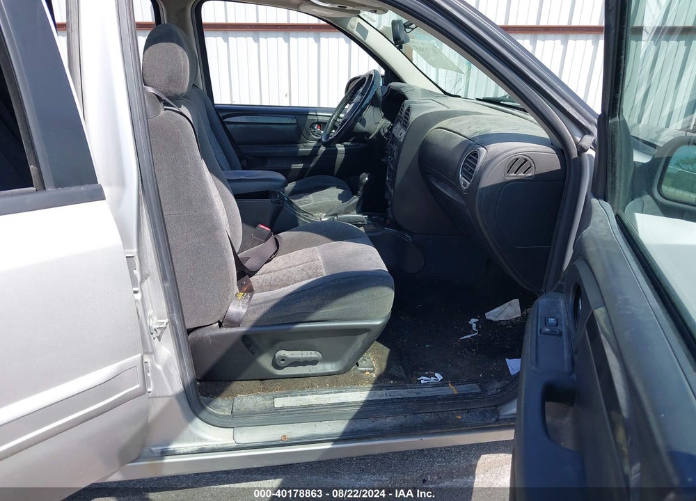 2005 GMC ENVOY SLE VIN: 1GKDT13S552151069