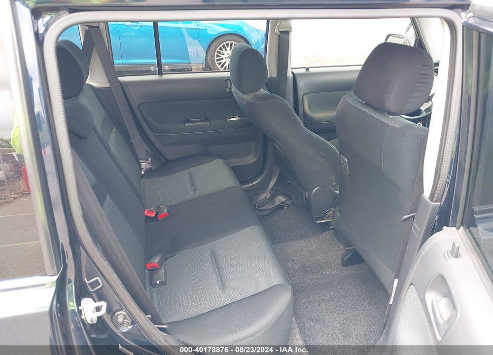 2006 SCION XB VIN: JTLKT324364087982