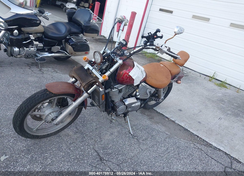 2005 HONDA VT1100 C VIN: 1HFSC18005A901709