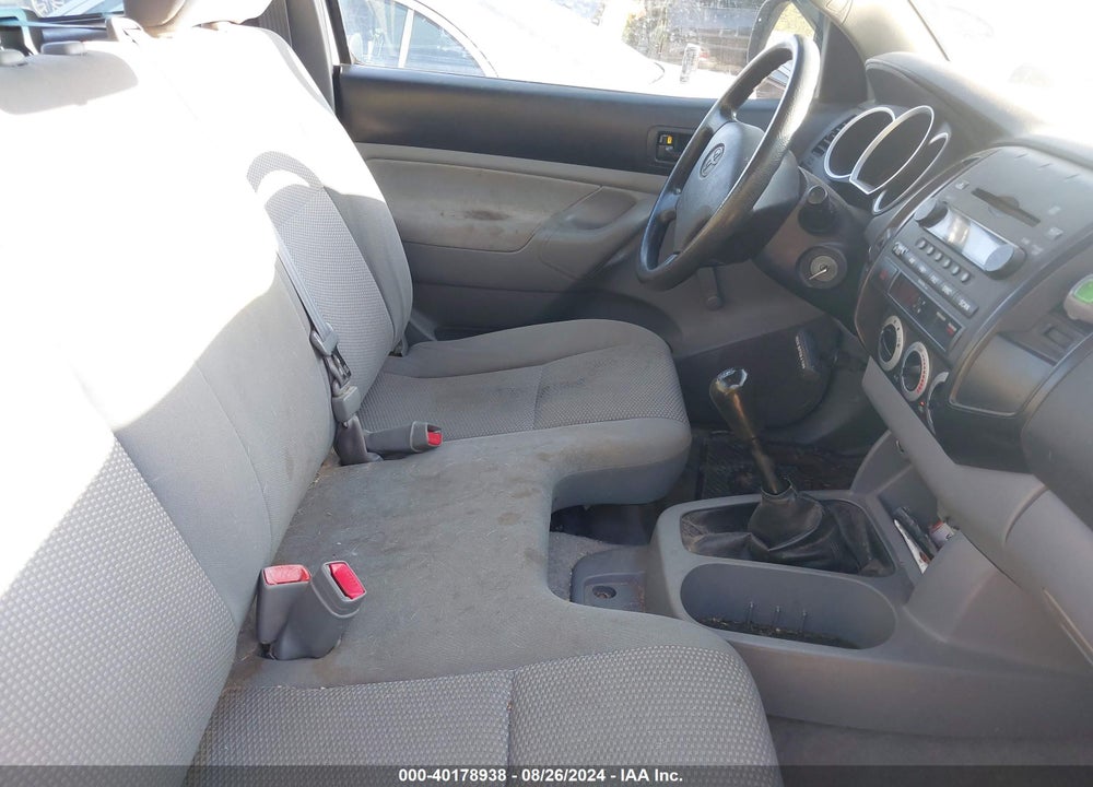 2008 TOYOTA TACOMA VIN: 5TEPX42NX8Z571839