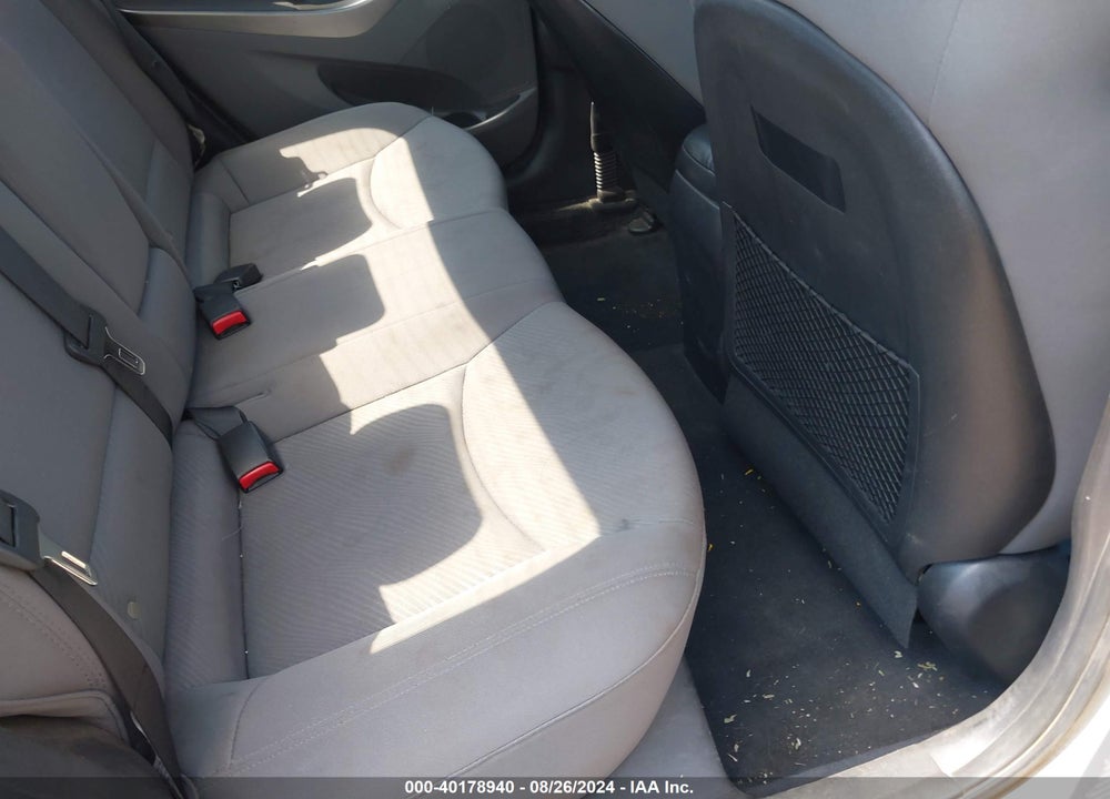 2013 HYUNDAI ELANTRA GLS VIN: KMHDH4AE1DU767748