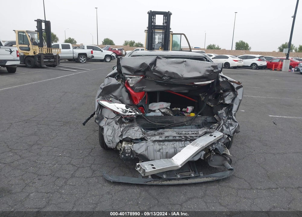 2017 TOYOTA CAMRY LE VIN: 4T1BF1FK7HU430551