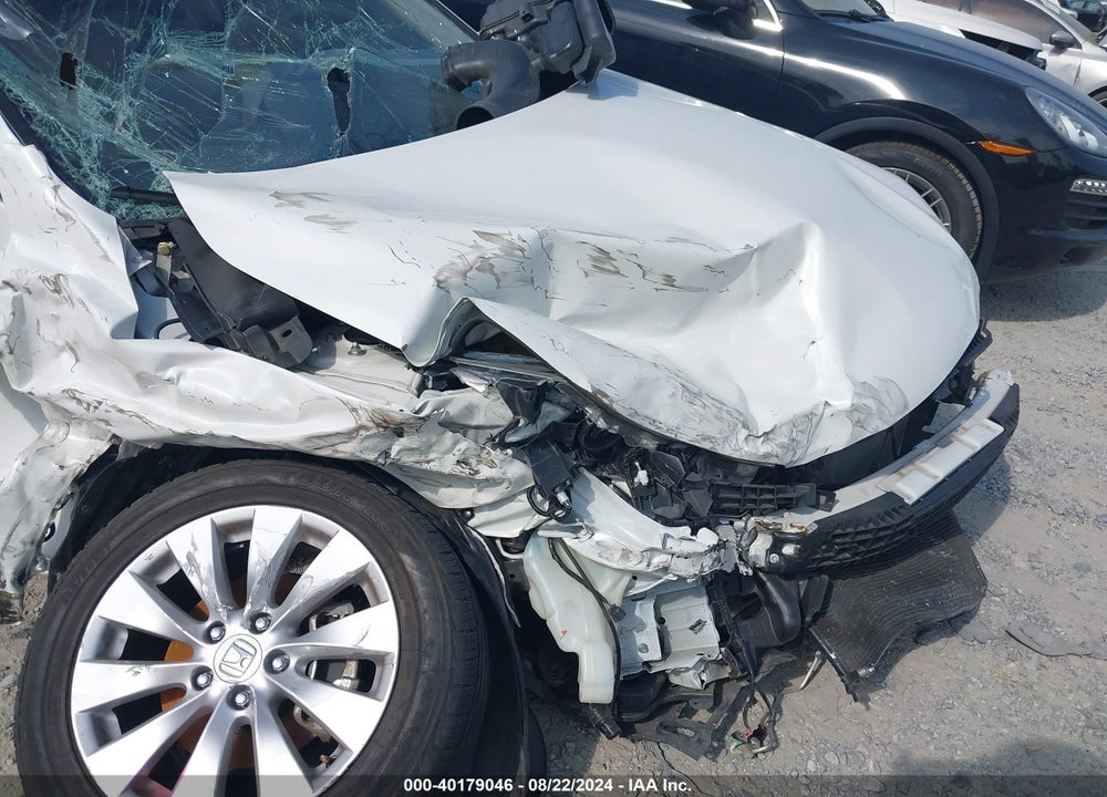 2013 HONDA ACCORD EX-L VIN: 1HGCR2F89DA039022