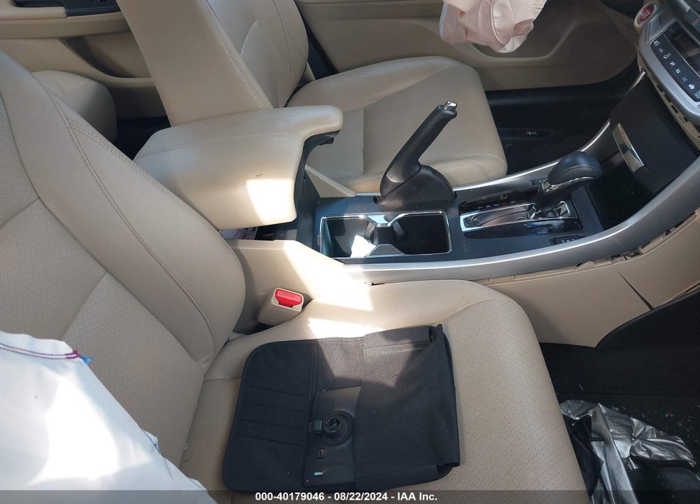 2013 HONDA ACCORD EX-L VIN: 1HGCR2F89DA039022