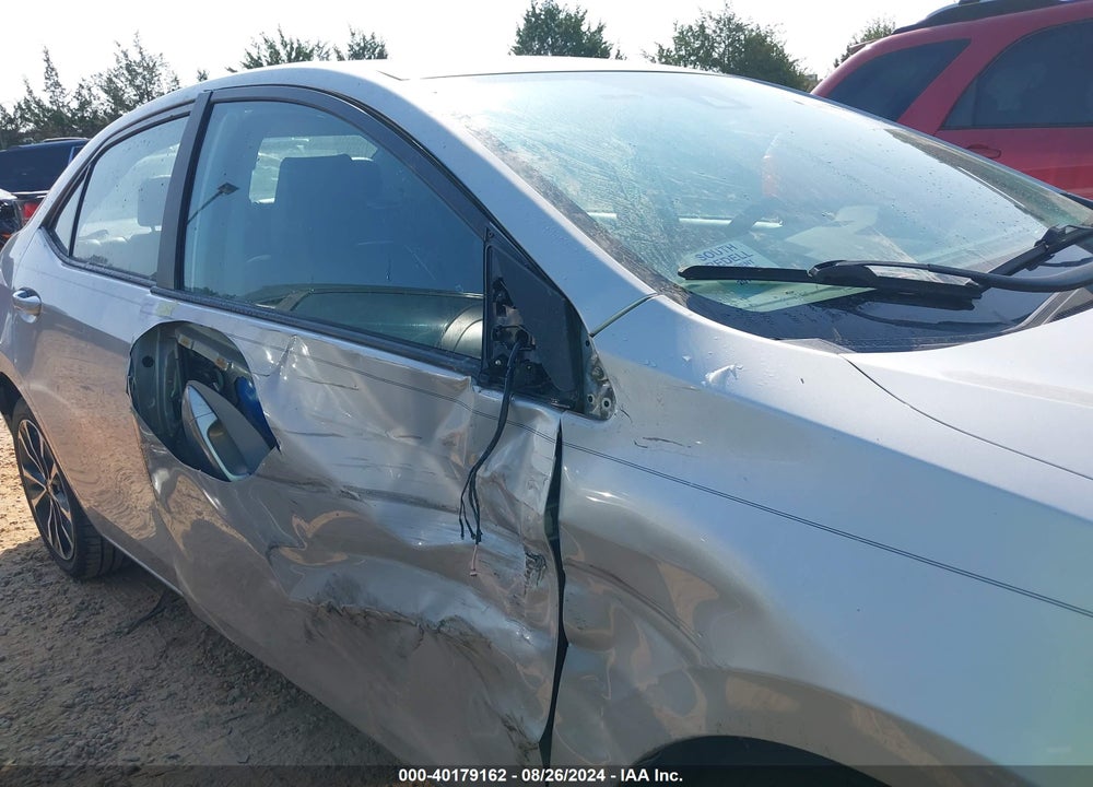 2017 TOYOTA COROLLA XSE VIN: 5YFBURHEXHP705424