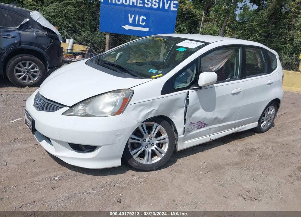 2009 HONDA FIT SPORT VIN: JHMGE88469S021702