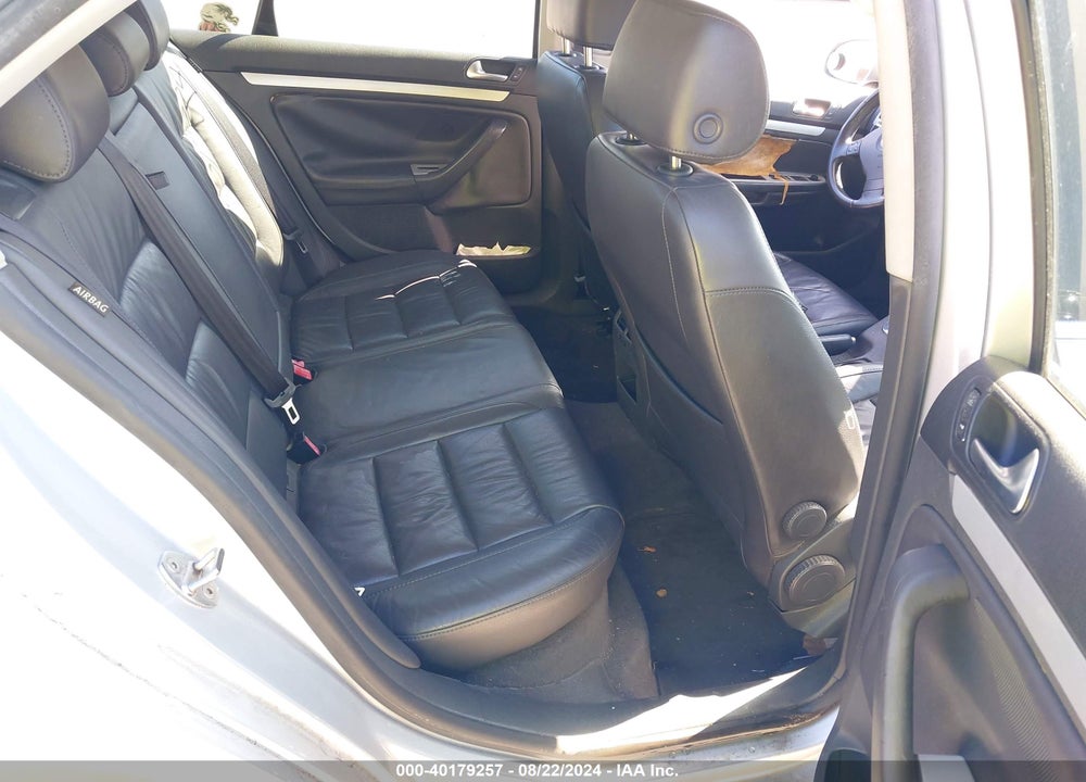 2006 VOLKSWAGEN JETTA 2.5 VIN: 3VWDF81K76M654477