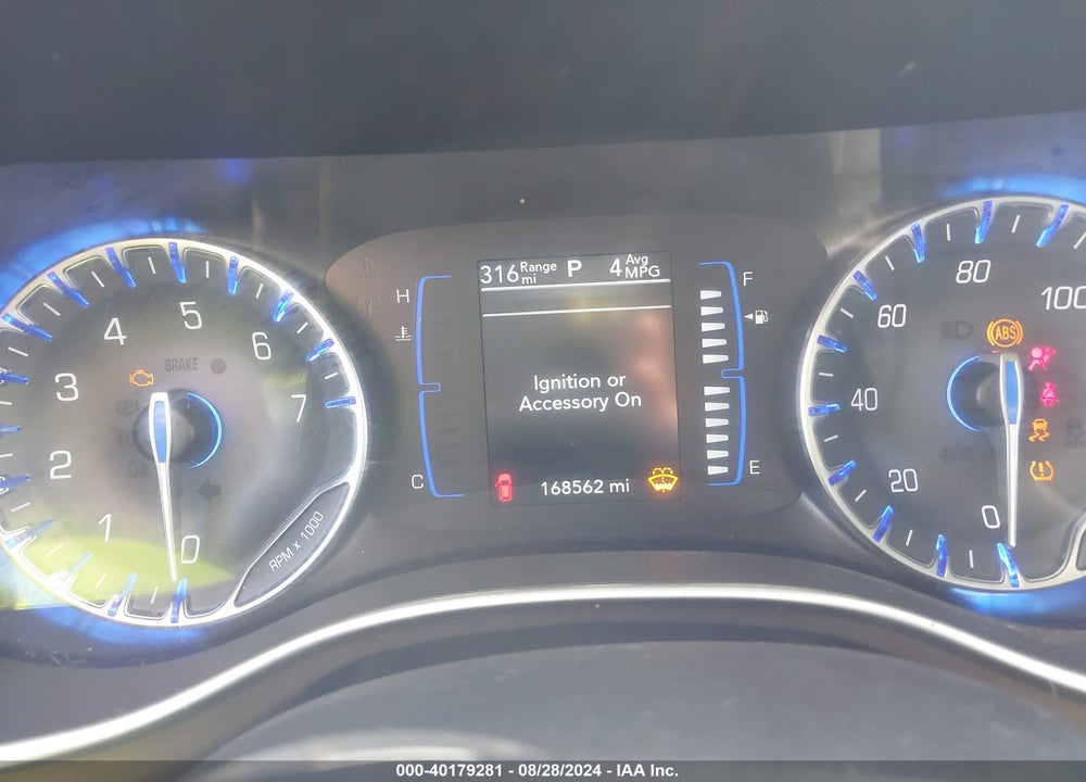 2019 CHRYSLER PACIFICA TOURING L VIN: 2C4RC1BG6KR748842