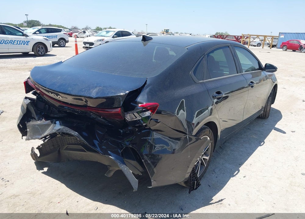2024 KIA FORTE LXS VIN: 3KPF24AD1RE697602