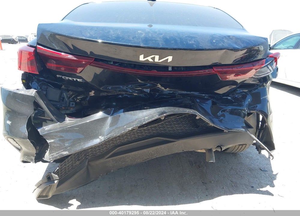 2024 KIA FORTE LXS VIN: 3KPF24AD1RE697602