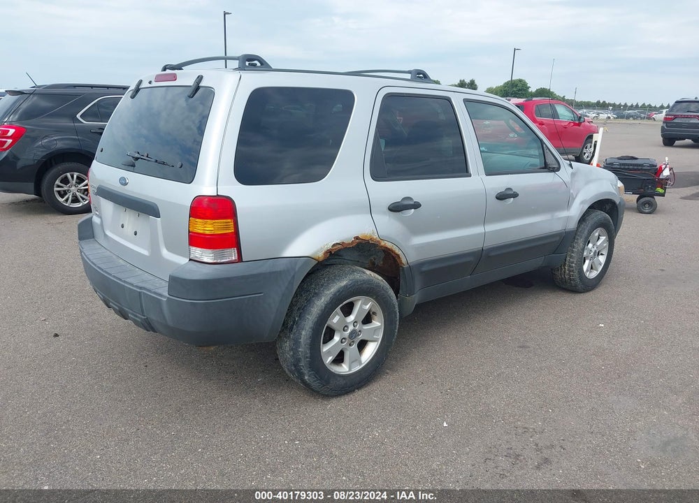 2005 FORD ESCAPE XLT VIN: 1FMYU93195KA35126