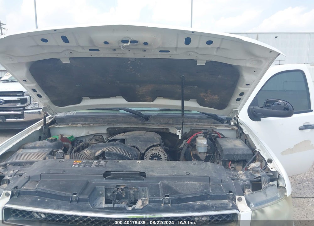2014 CHEVROLET TAHOE COMMERCIAL FLEET VIN: 1GNLC2E01ER186912