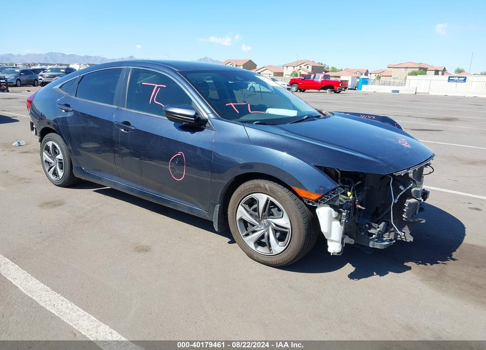 2019 HONDA CIVIC LX VIN: 19XFC2F68KE027739