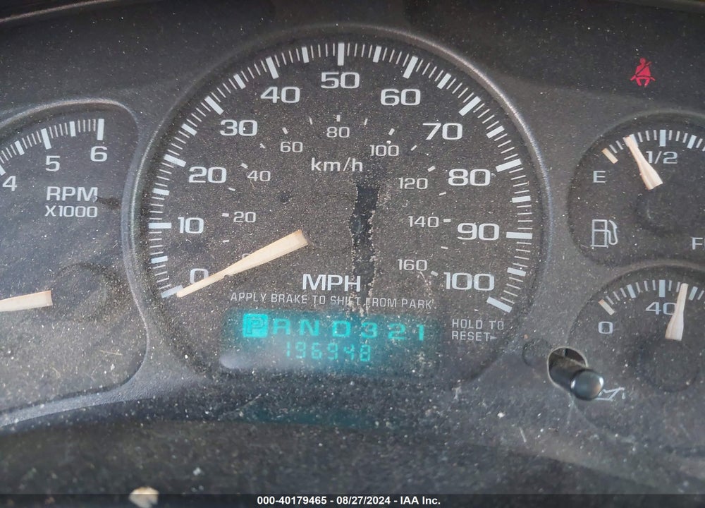 2002 CHEVROLET SILVERADO 1500 LS VIN: 2GCEC19T621127293