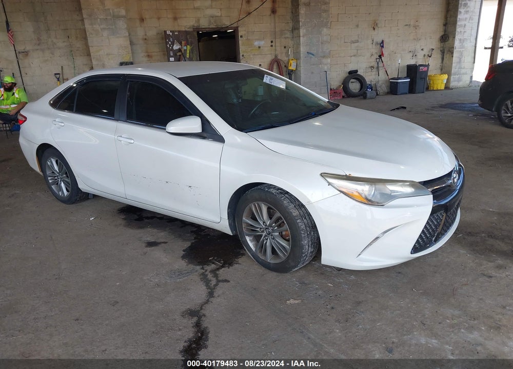2015 TOYOTA CAMRY SE VIN: 4T1BF1FK5FU903294