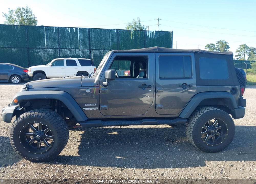 2016 JEEP WRANGLER UNLIMITED SPORT VIN: 1C4BJWDG7GL323566
