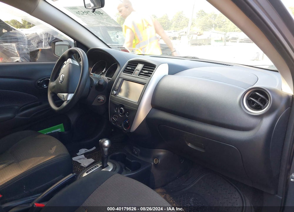 2019 NISSAN VERSA 1.6 SV VIN: 3N1CN7AP8KL868467