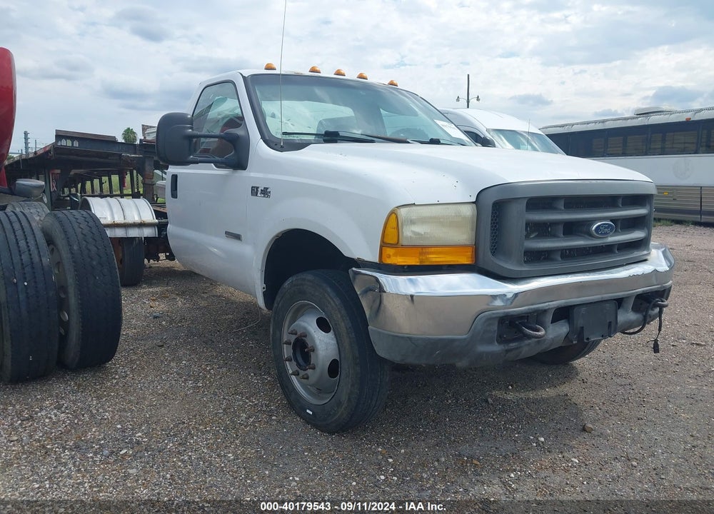 2000 FORD F-550 LARIAT/XL/XLT VIN: 1FDAF56F3YEE31440