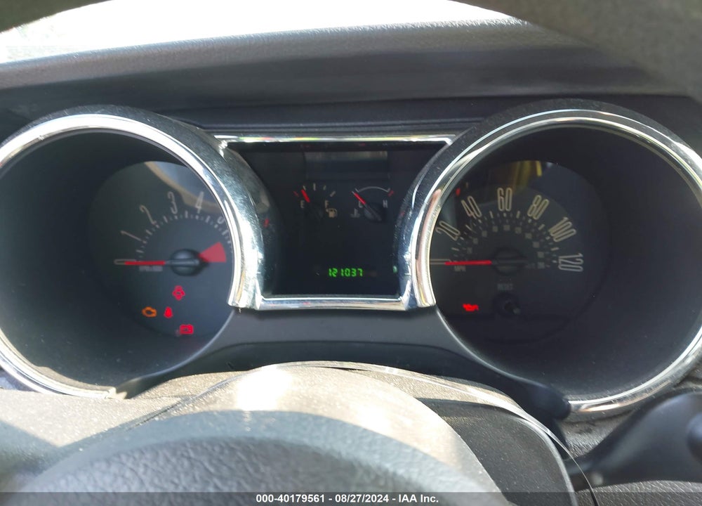 2005 FORD MUSTANG V6 DELUXE/V6 PREMIUM VIN: 1ZVFT80N555120637