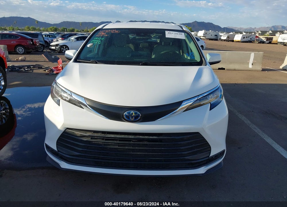 2021 TOYOTA SIENNA LE VIN: 5TDKRKECXMS003973