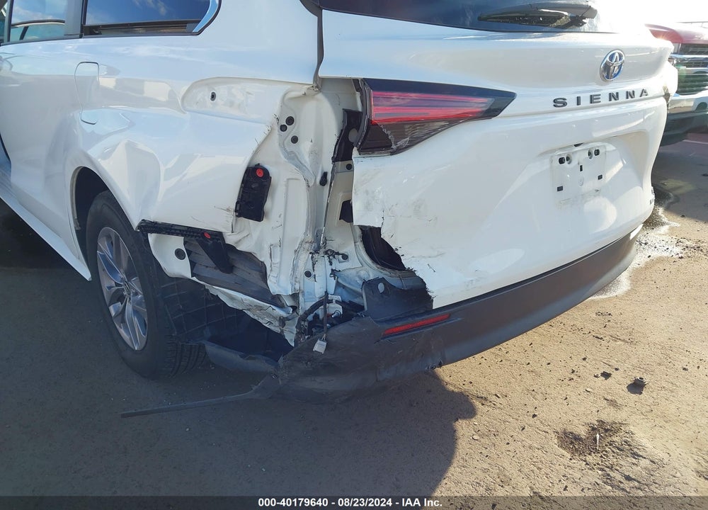 2021 TOYOTA SIENNA LE VIN: 5TDKRKECXMS003973