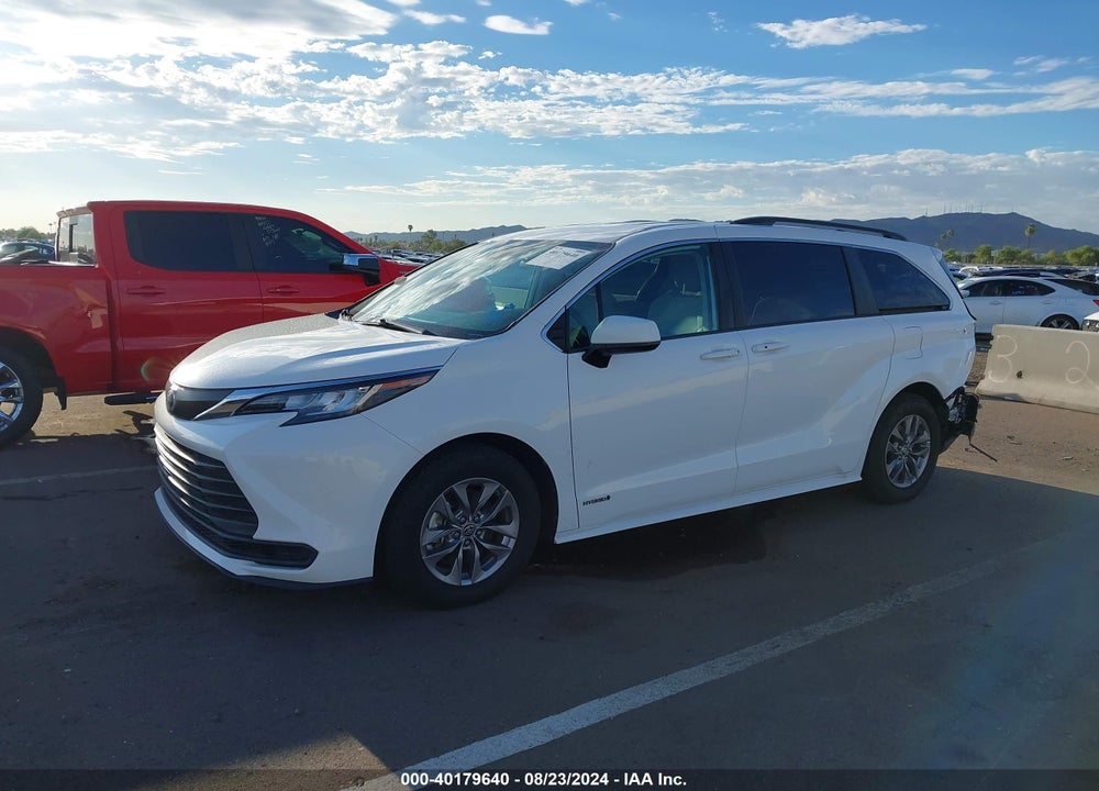 2021 TOYOTA SIENNA LE VIN: 5TDKRKECXMS003973