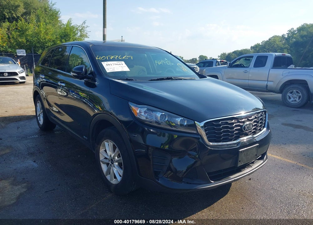 2019 KIA SORENTO 2.4L LX VIN: 5XYPGDA31KG466155